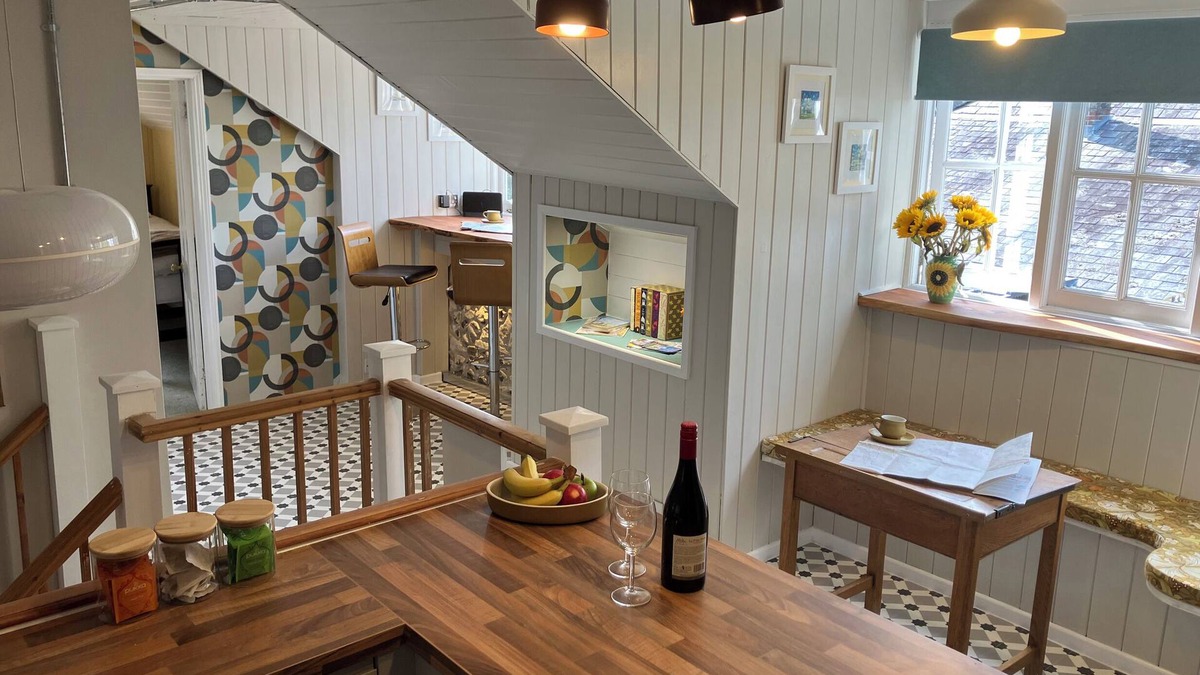 Godmanstone Cottage | The Coach House - Trinity Lodge