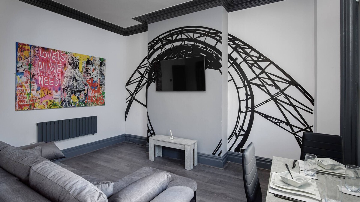 South Shore Apartment | The Coaster Loft Apartment 2