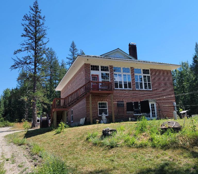 Sandpoint Bed & Breakfast | The Colburn Schoolhouse - Geography suite