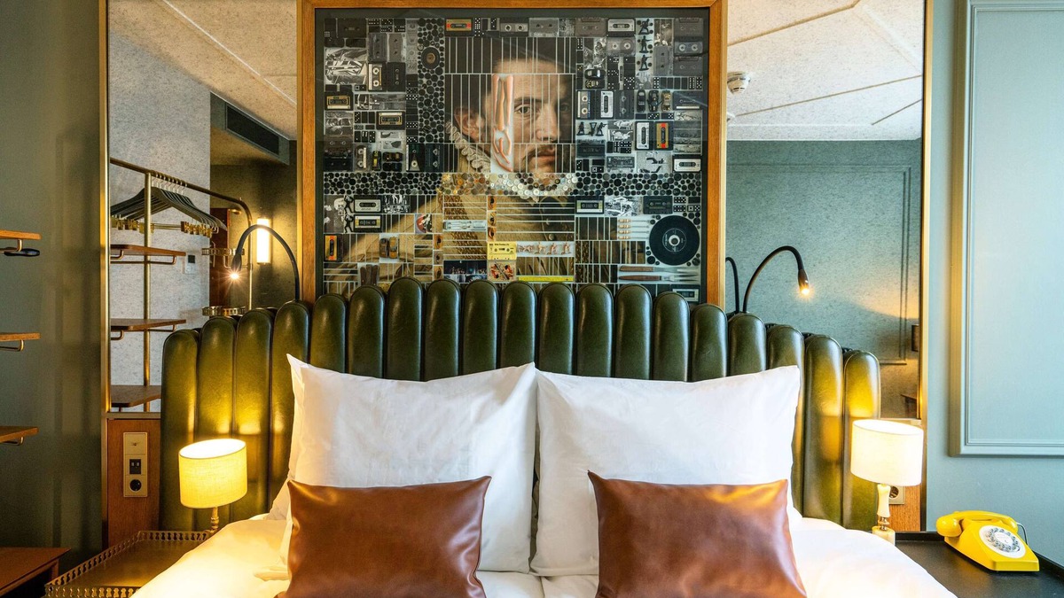Zuidwal Hotel | The Collector