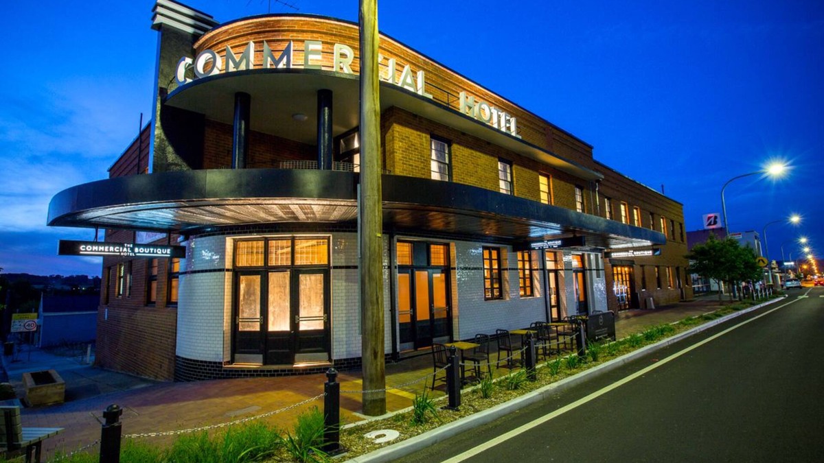 Tenterfield Hotel | The Commercial Boutique Hotel