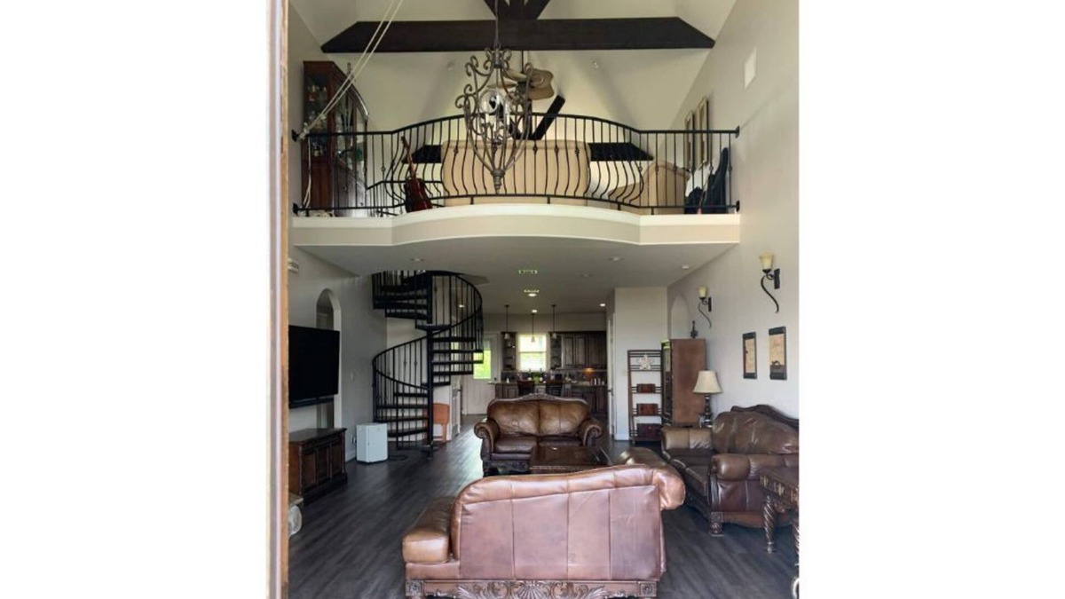 San Leon Villa | The Compound in Sunny San Leon