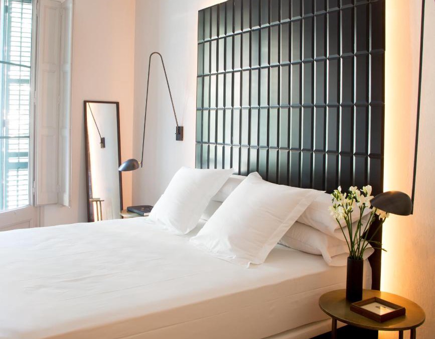 L'Antiga Esquerra de l'Eixample Bed & Breakfast | The Conica Deluxe Bed&Breakfast