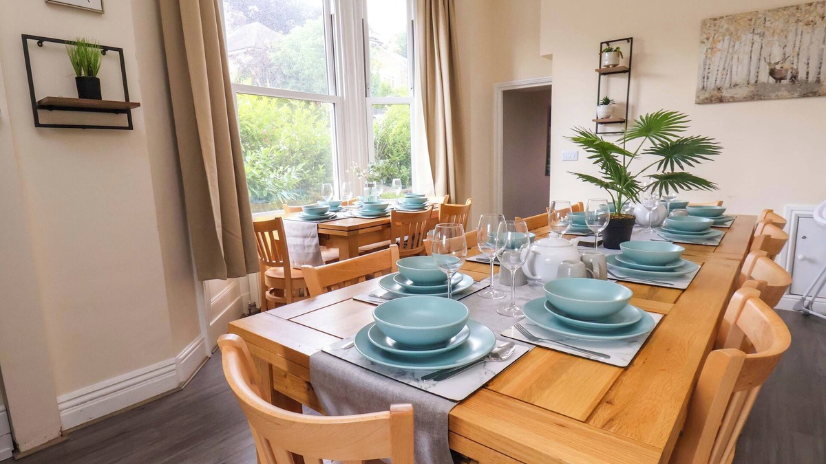Scarborough Cottage | The Corner House