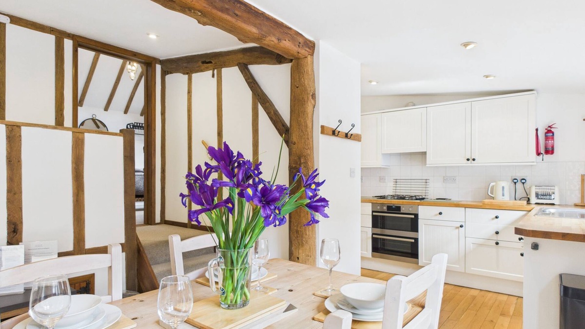 Ryde House | The Cote, Little Upton Farm