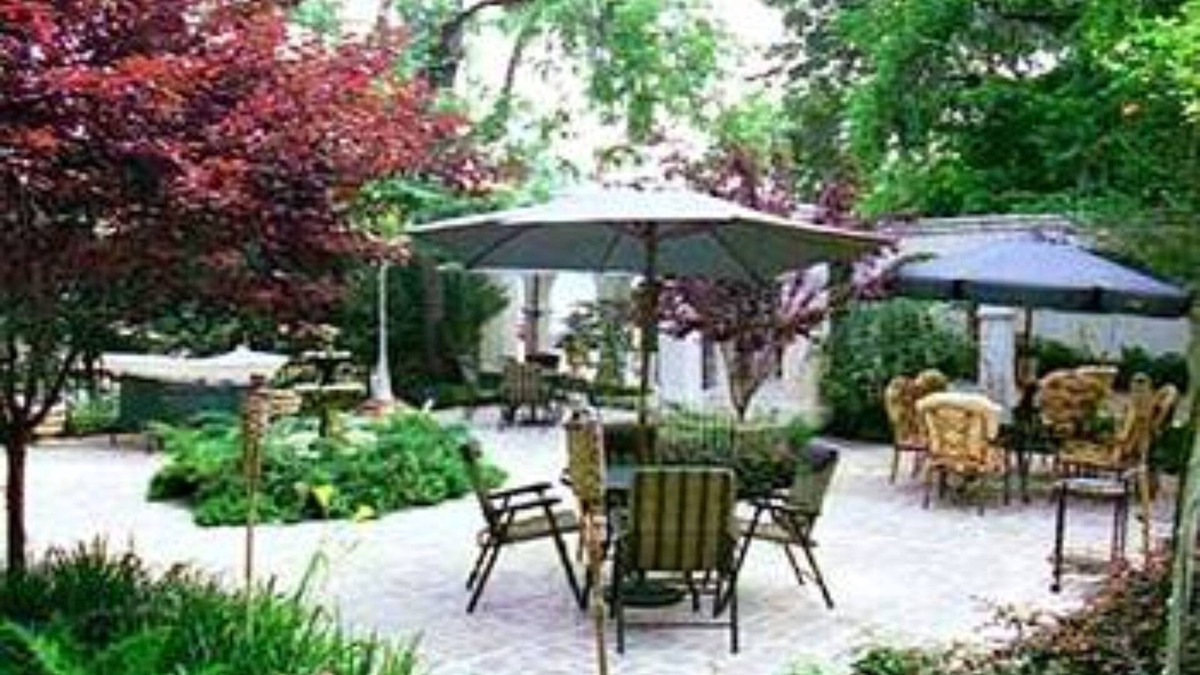 Monticello Bed & Breakfast | The Cottage Bed & Breakfast