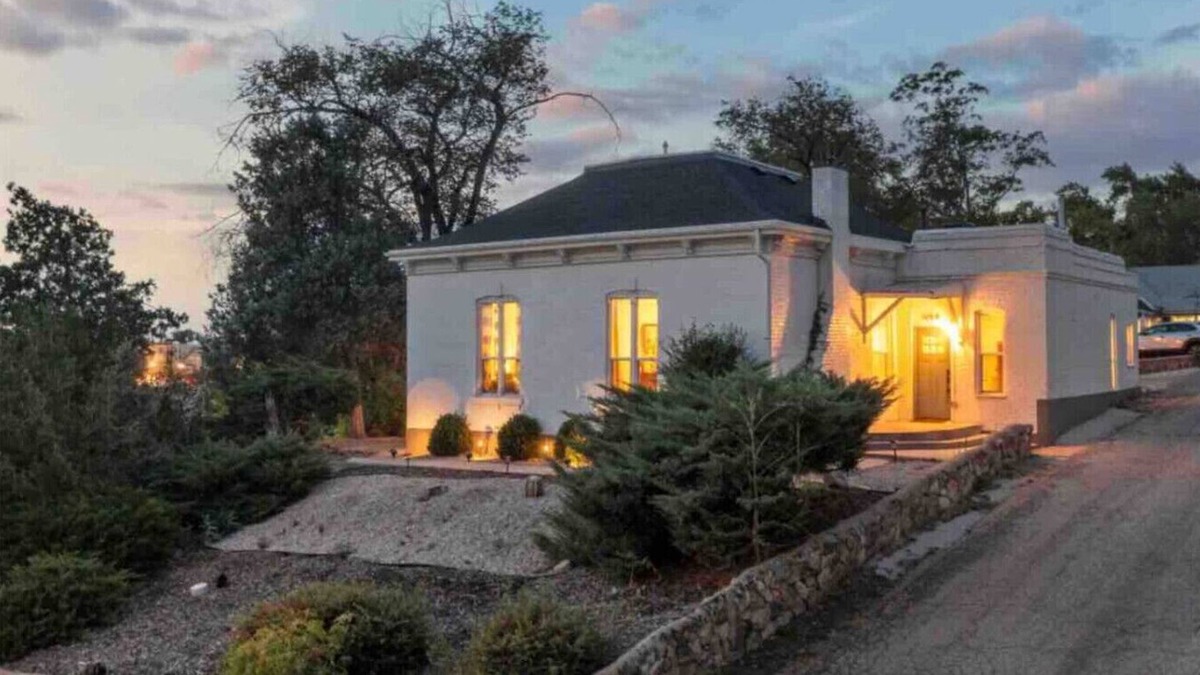 Ogden House | The Cottage-Historical Home Valley Views! (S)