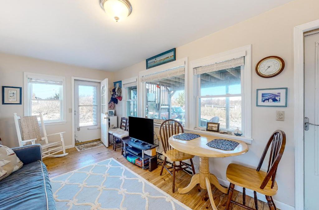 Sagamore Beach House | The Cottage