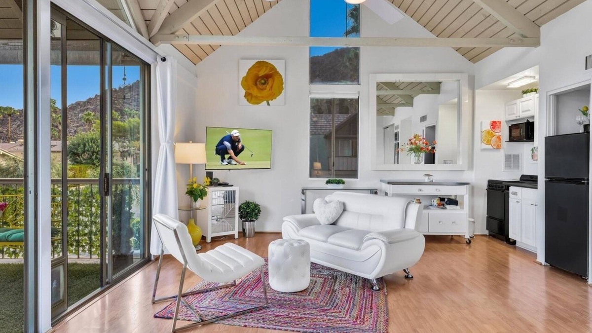 Indian Wells Cottage | The Cottagen