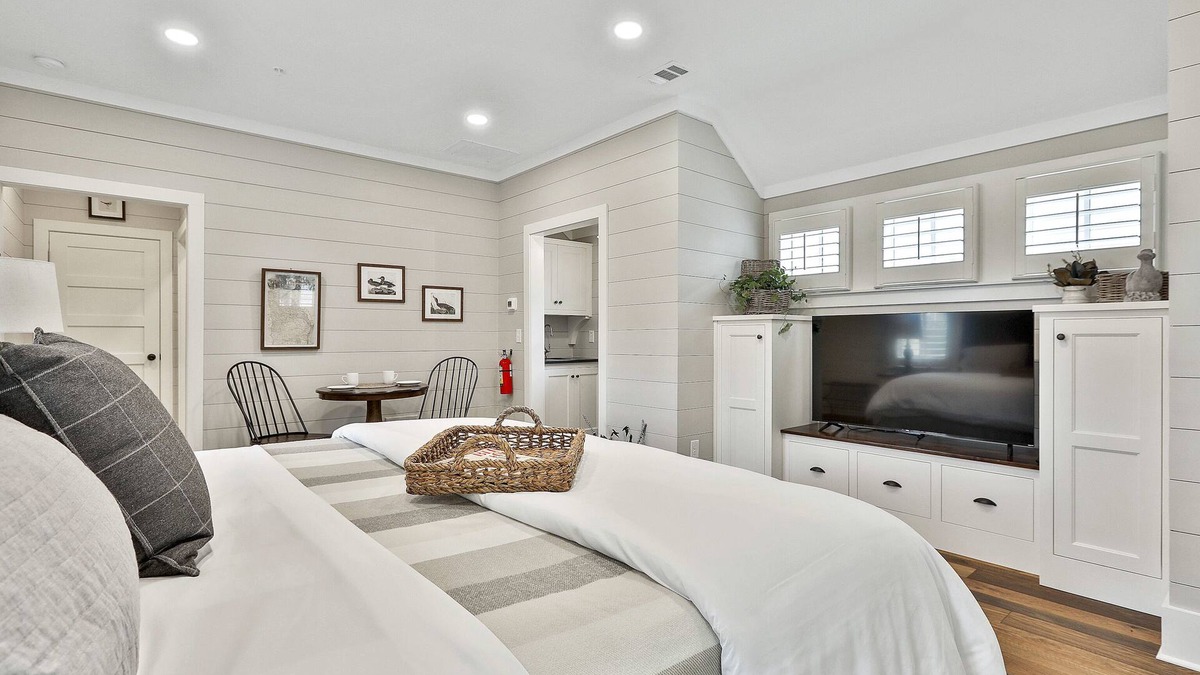 Peachtree City Cottage | The Cottages at Laurel Brooke