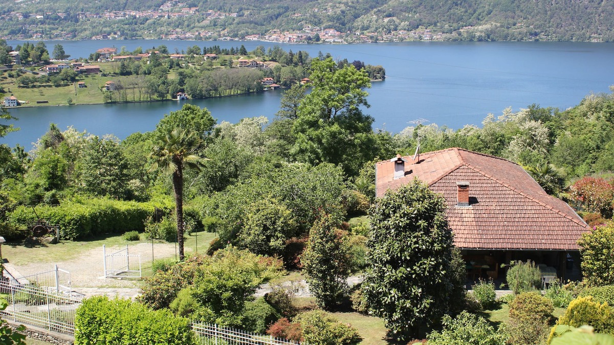 Carcegna House | The country house on Lake Orta in Miasino