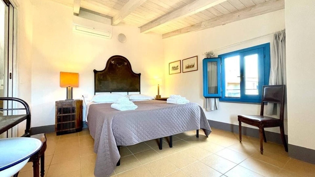 Bari Sardo Apartment | The Court of the Carob Tree with Terrace