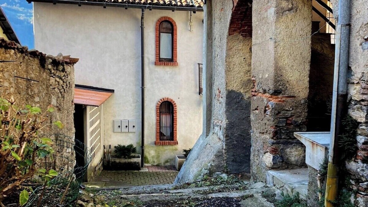 Barzio Apartment | The Court of the moon - authentic house in Barzio center