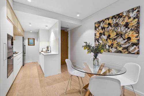 Mosman Apartment | 'the Courtyard Retreat' Designer Abode, Mosman