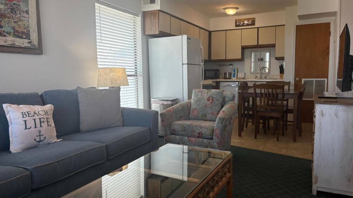 Gulf Shores Condo | The Cove B 206 | 2BR Condo
