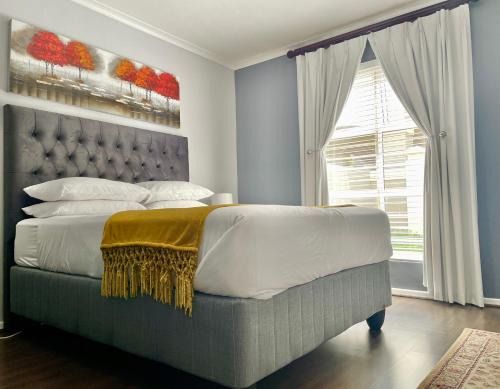 Century City Apartment | The CoziPlace Italia