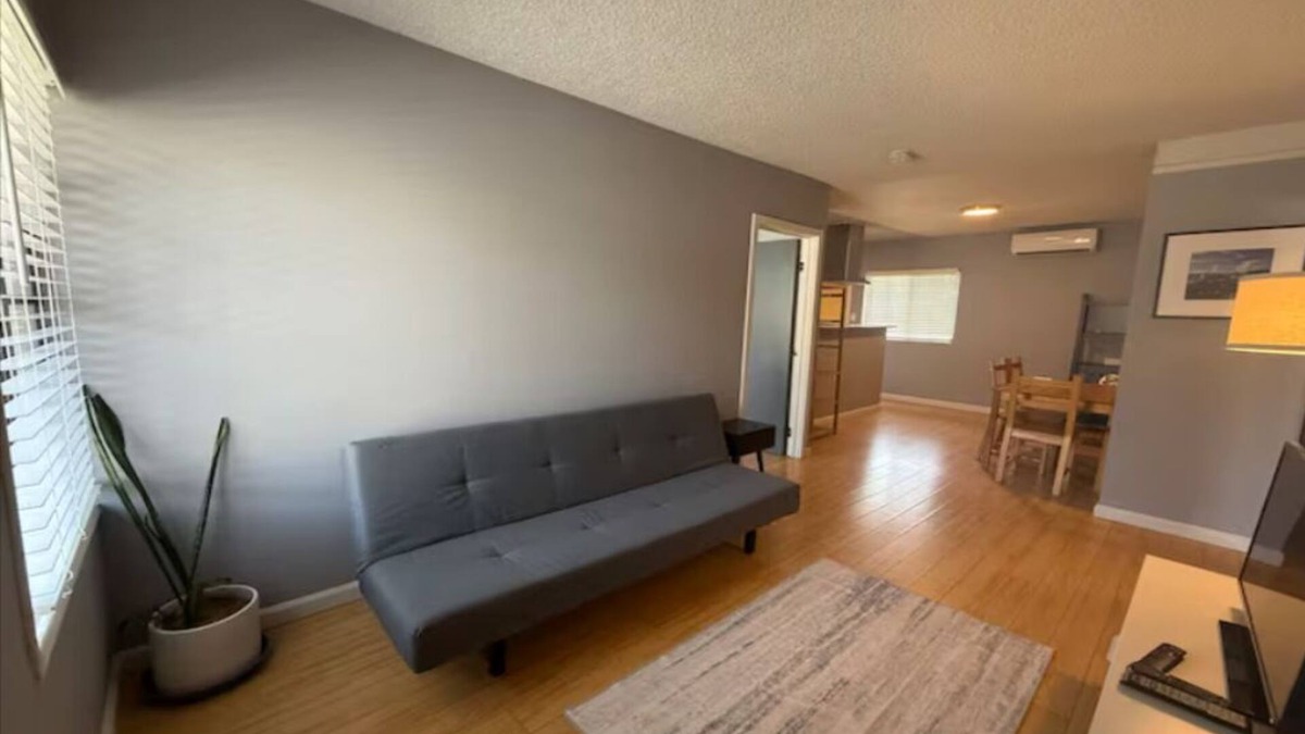 Los Angeles House | The Cozy Corner Casa DTLA