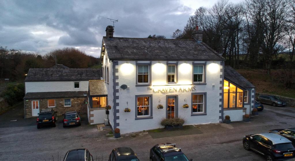 Settle Hotel | The Craven Arms