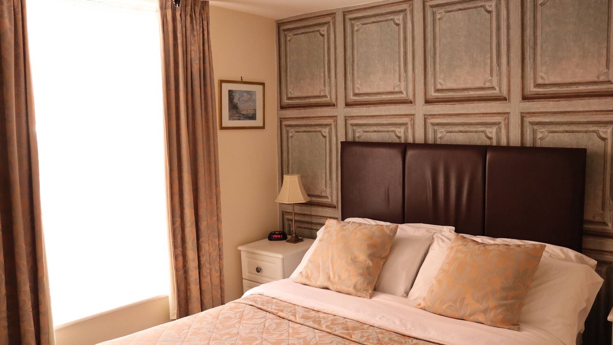 Bridgnorth Bed & Breakfast | The Croft