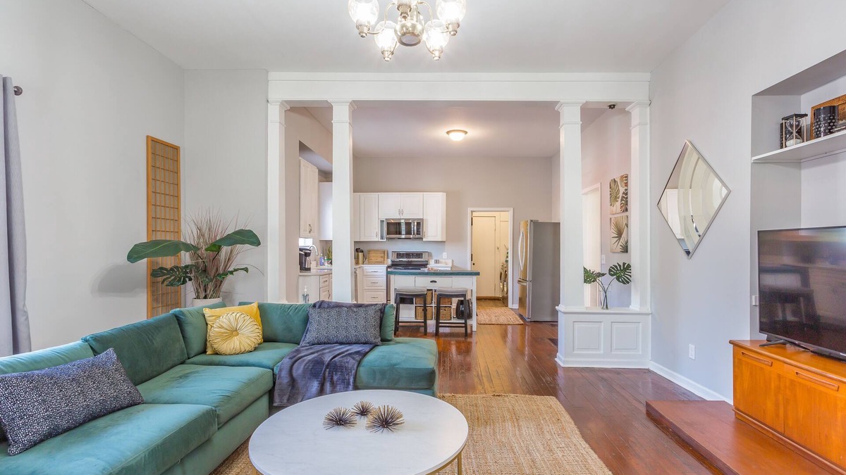Chattanooga House | The De'Vine Home- 5 mins. from Downtown