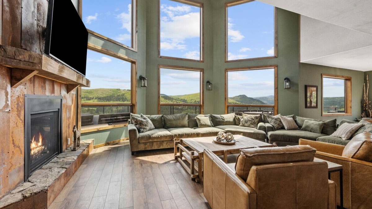 Deadwood Cabin | THE DEADWOOD DREAM - Just outside Deadwood and Sturgis