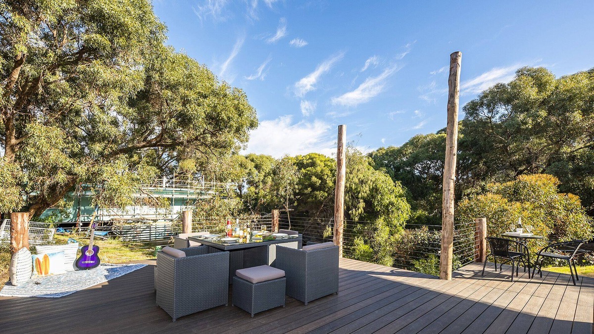 Guilderton House | The Deck - Relax and unwind