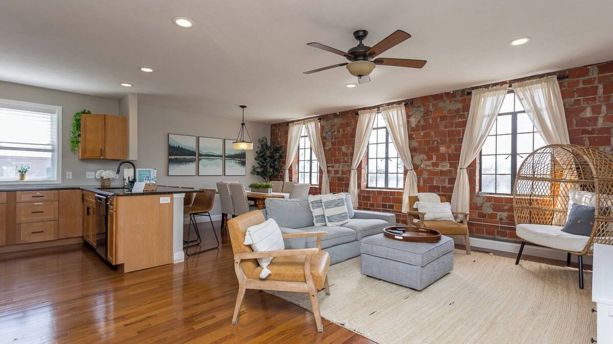 Shenandoah Apartment | The Depot Loft at Shenandoah