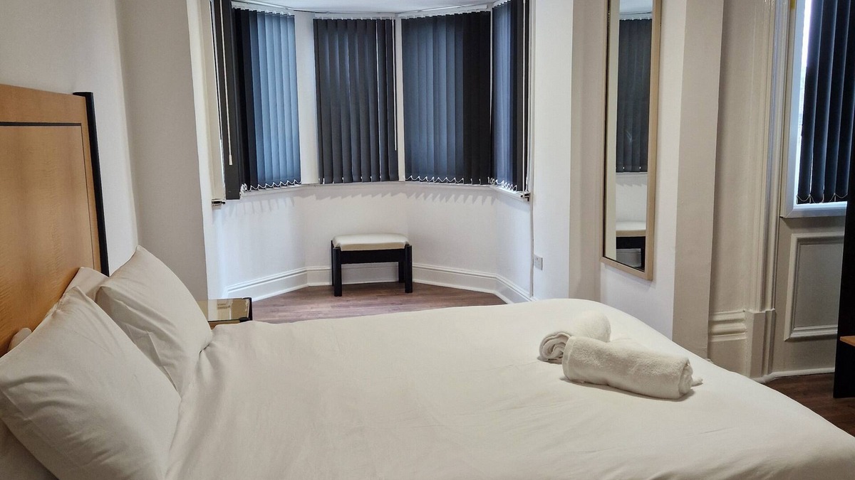 Hull Hotel | The Dorchester Hotel