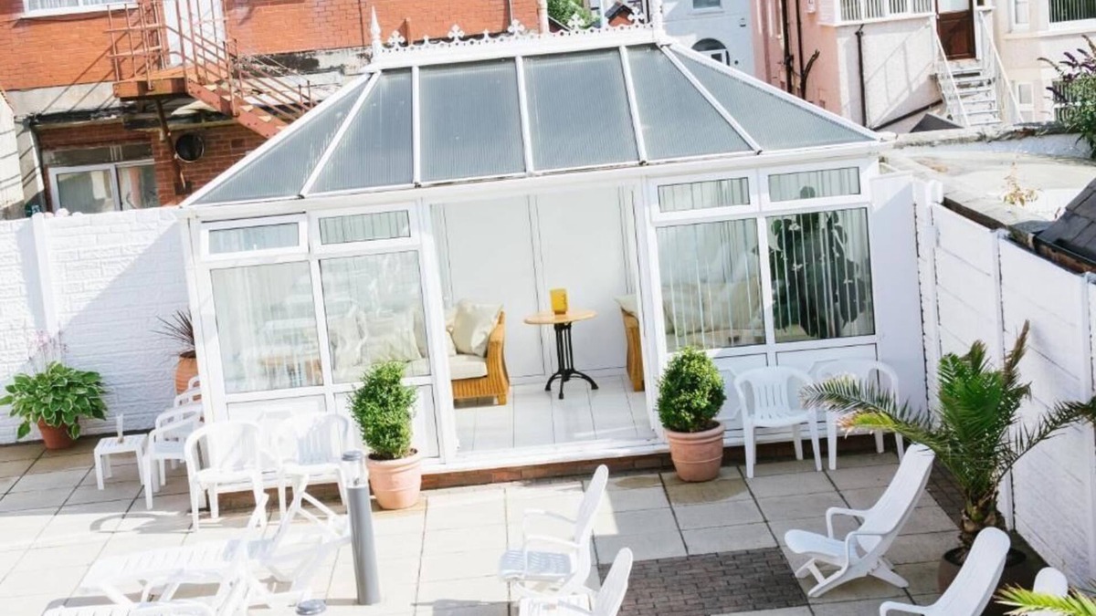 North Shore Hotel | The Doric Hotel