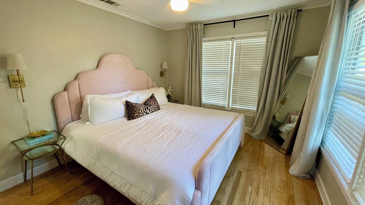 Sherman House | The Dreamhouse: Charming 2-story, 1-bedroom house in tranquil Sherman
