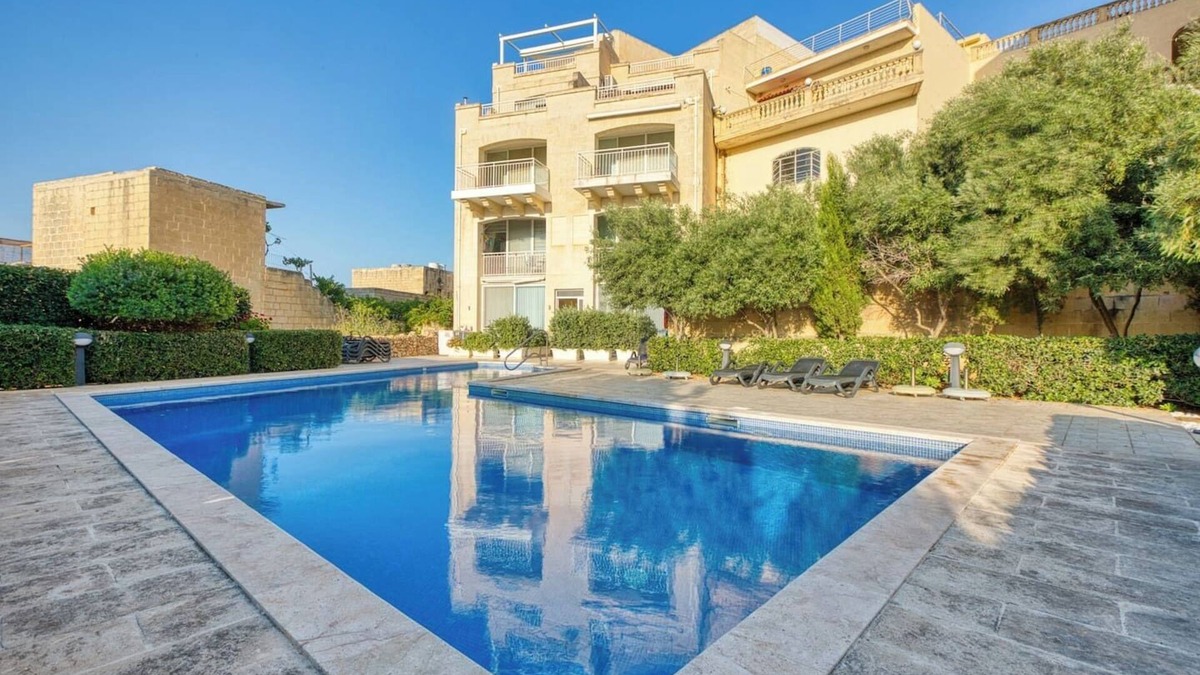 Xaghra Apartment | The Dreamy Terrace – Pool, BBQ, in Xagħra Gozo