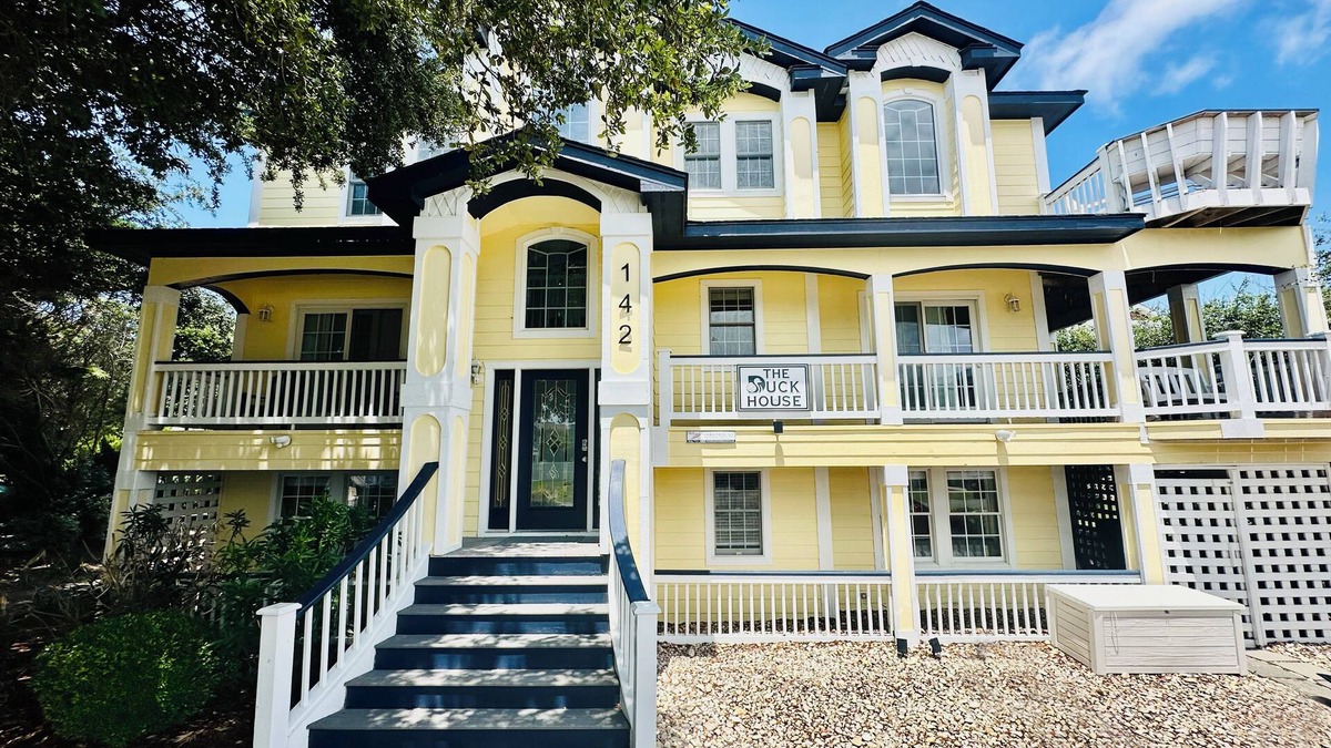 Duck House | The Duck House: 300 ft to Beach, Private Pool, Hot Tub, Comm. Fitness Ctr