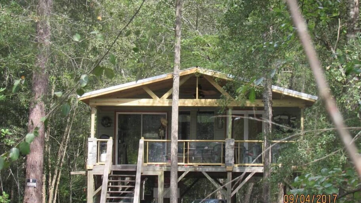 Claxton House | The Duke's River House