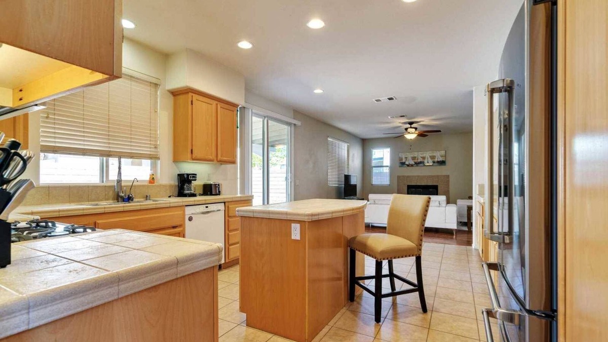 Lancaster House | The Eden on Harbor St