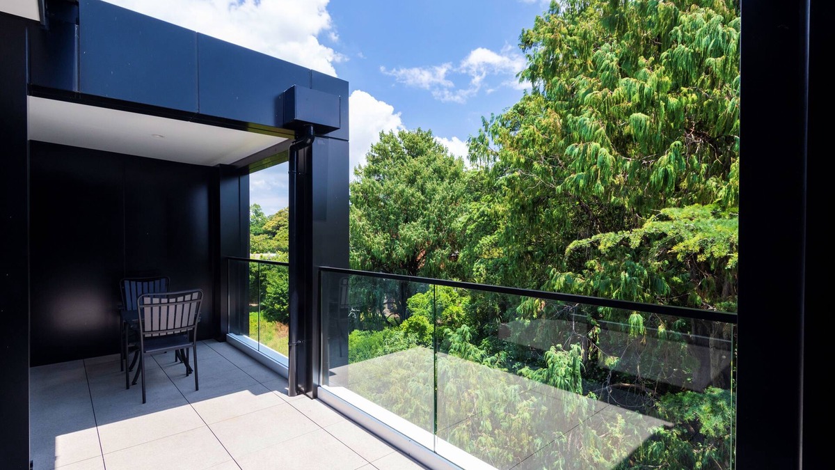 Epsom Apartment | The Edgerley Suites
