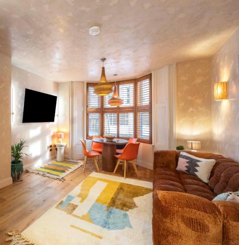 Brighton City Centre Apartment | The Elements Brighton Air Suite