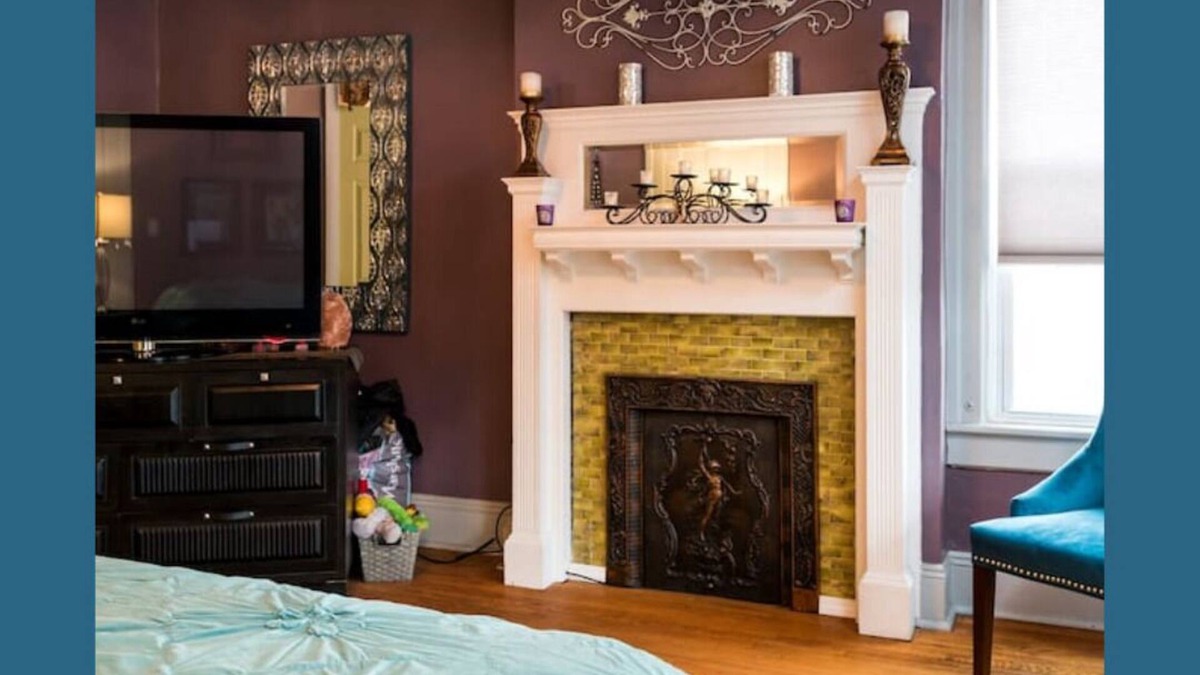 Newtonville House | The Enslin Haunted House
