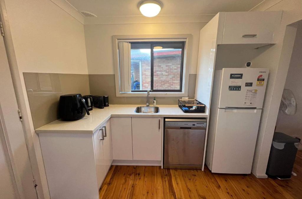 Long Jetty House | The Entrance & Shelly Beach Holiday House