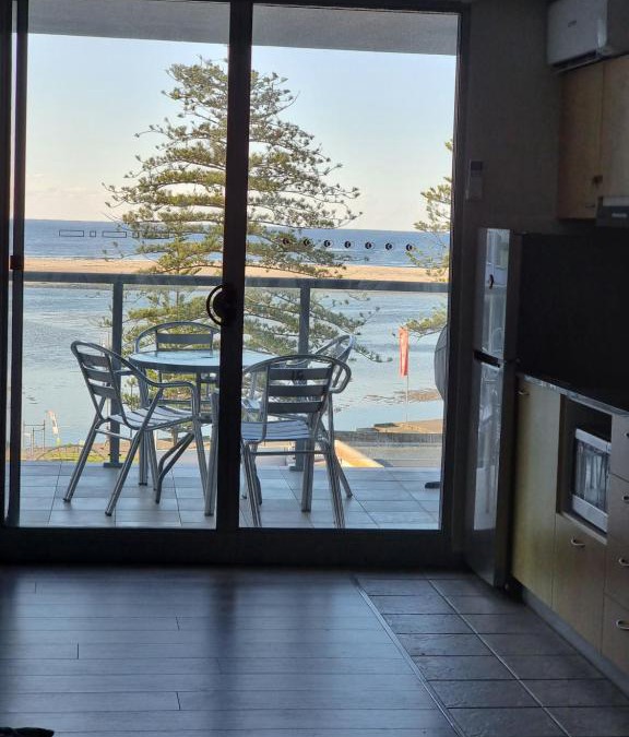 The Entrance Apartment | The Entrance Superb Apartment The Entrance NSW with Ocean - Lake Views