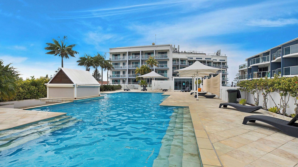 The Entrance Resort | The Entrance Waterfront Apartment 416
