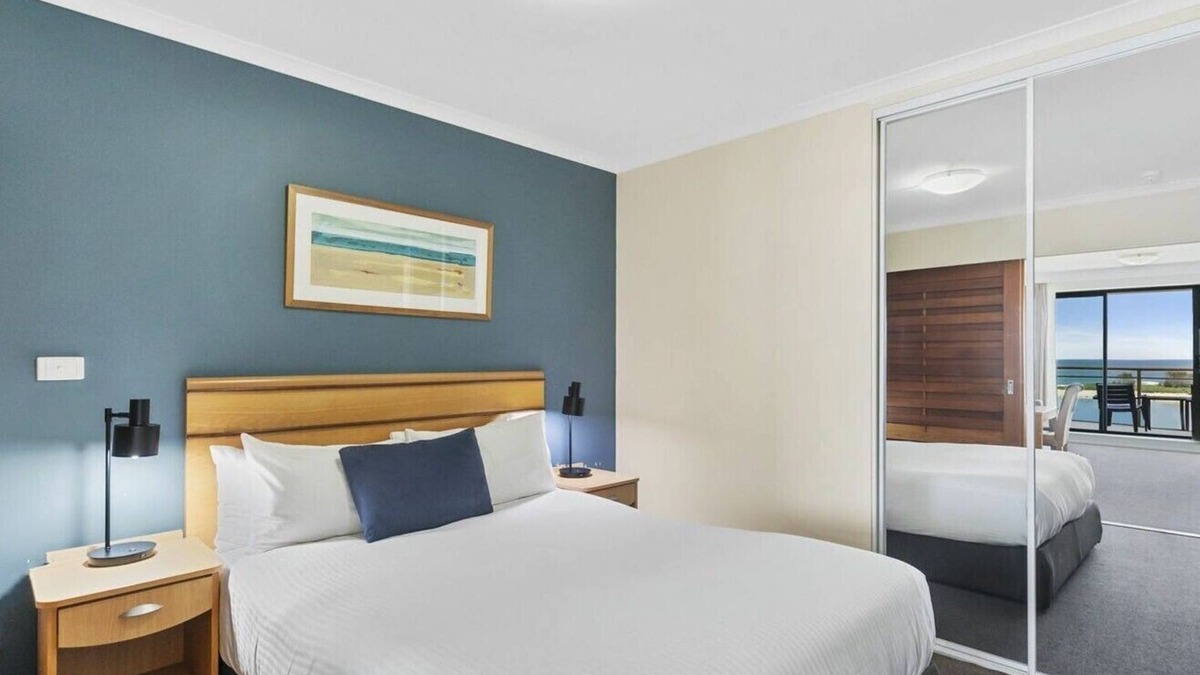 The Entrance Resort | The Entrance Waterfront Apartment 505