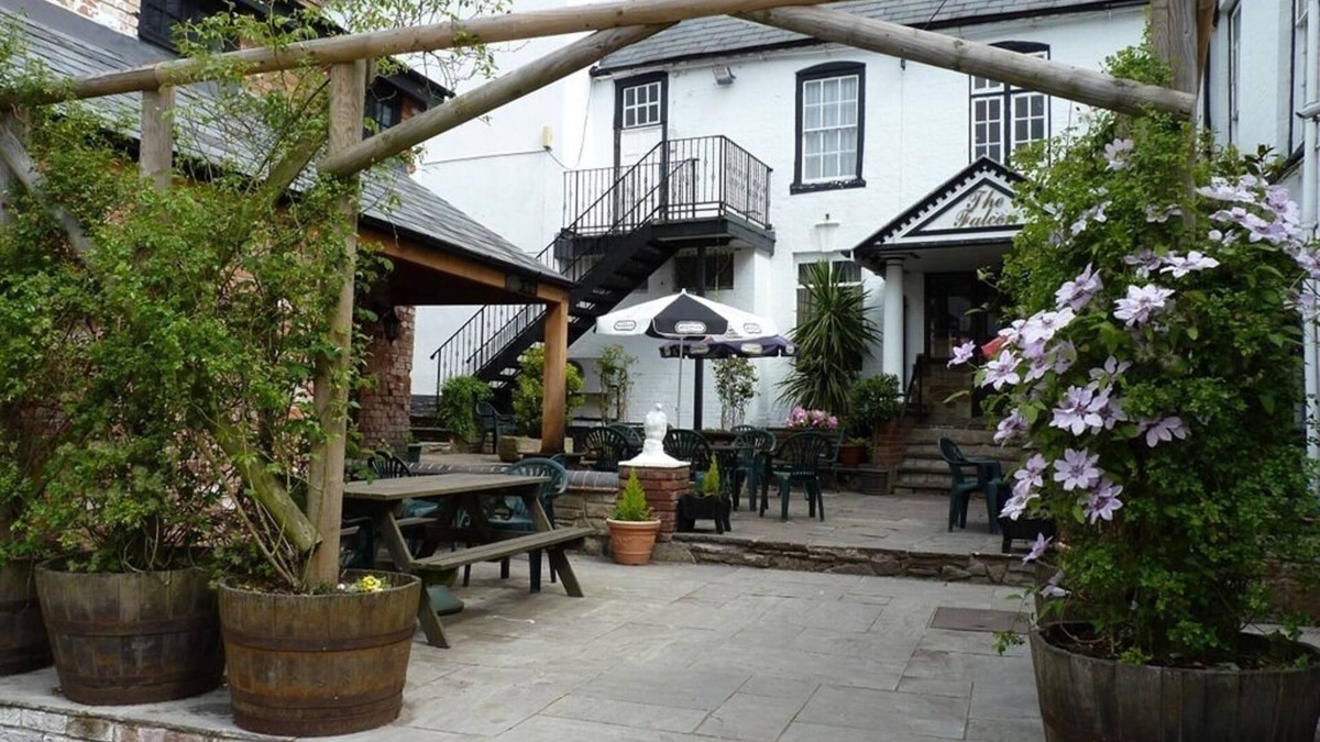 Bromyard Hotel | The Falcon Hotel