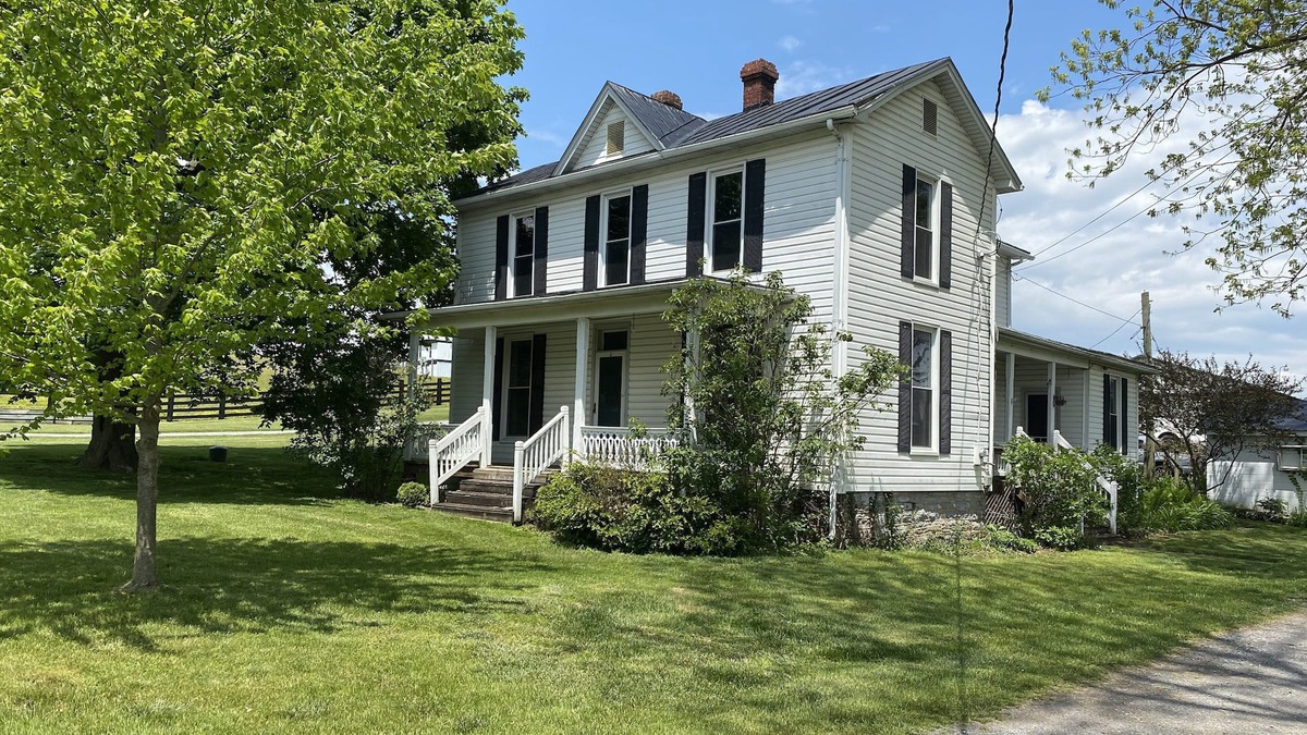 Linville Other | The Farmhouse: In the Heart of the Shenandoah Valley