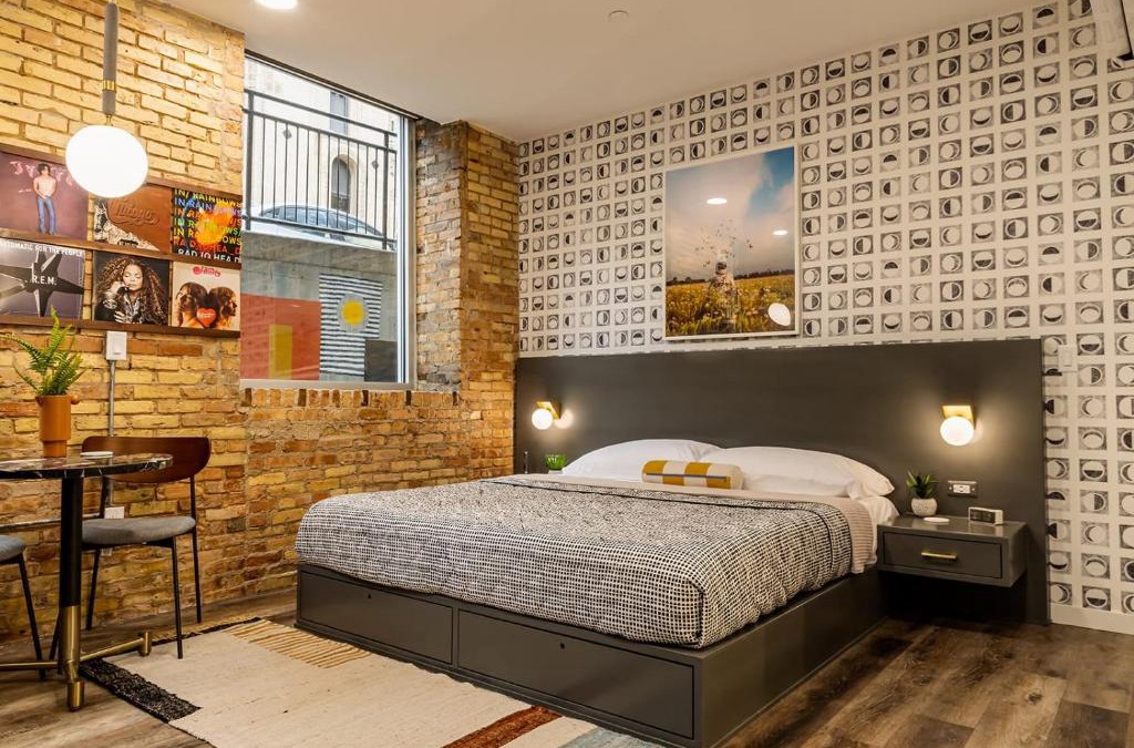 Downtown Hotel | The Finnley Hotel