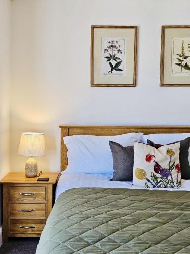 Dartmouth Hotel | The Floating Bridge