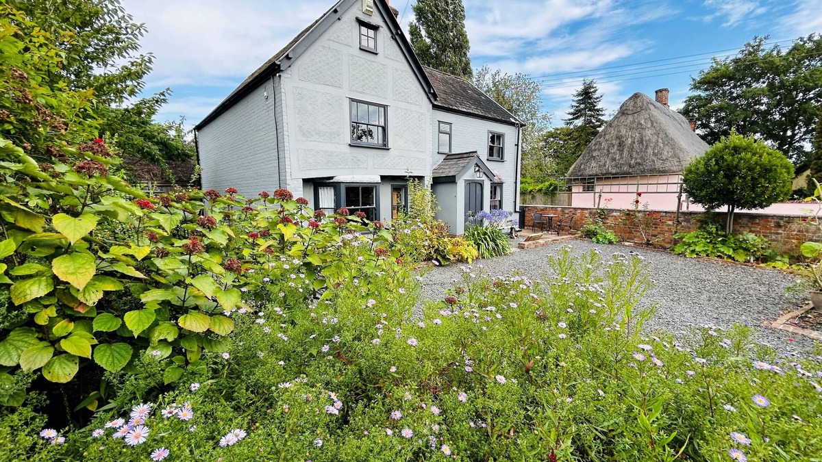 Ridgewell House | The Foreman's House, Exclusive Adults only Luxury Accommodation, Entire House