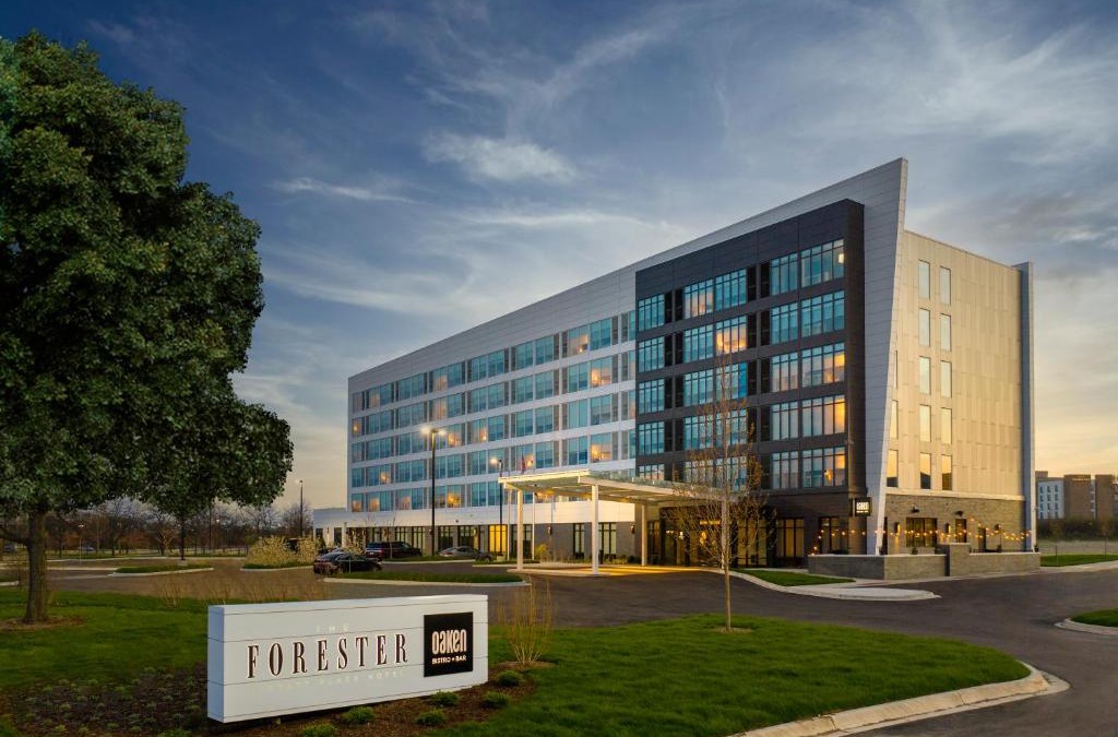 Lake Forest Hotel | The Forester Hotel, part of Unscripted by Hyatt