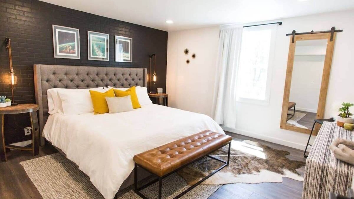 Nashville Apartment | The Frontier Getaway