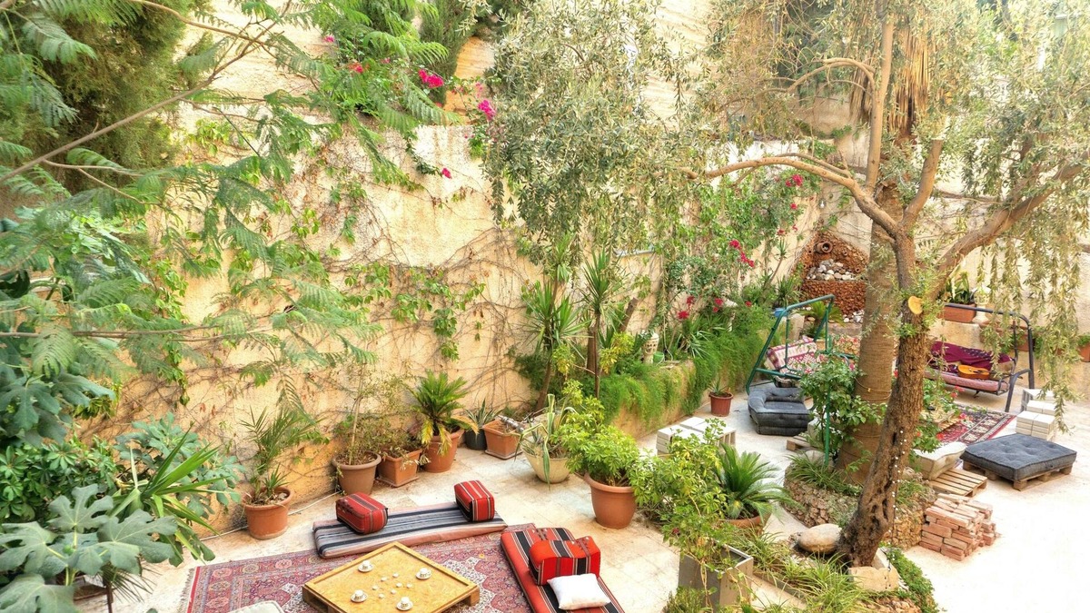 Al Abdali House | (the garden) a space to getaway and rejuvenate