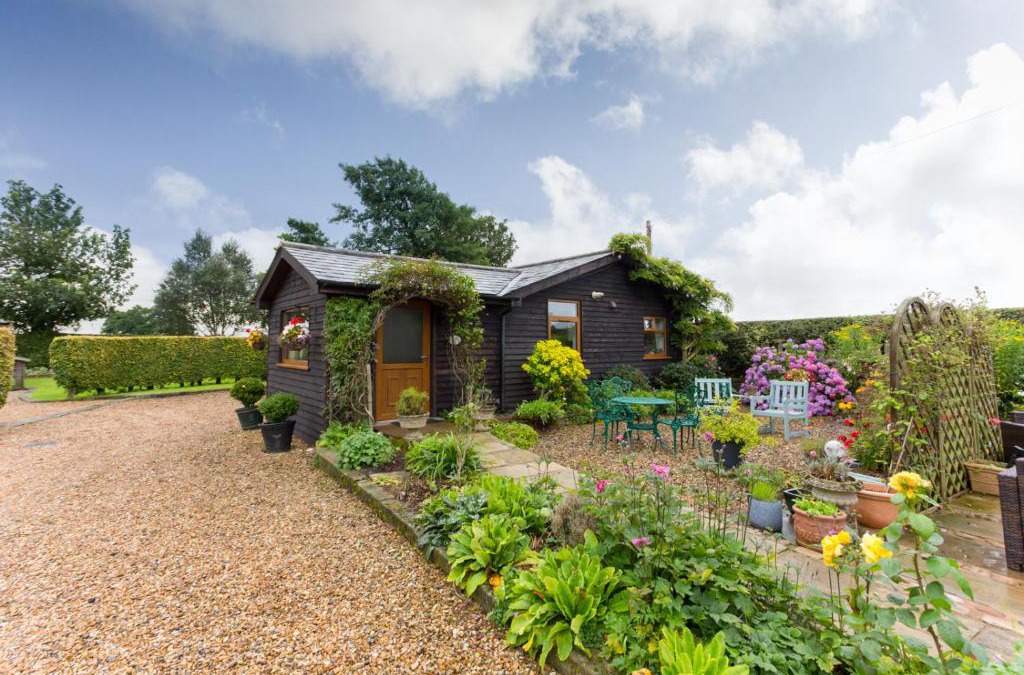 Preston House | The Garden Cottage, Inglewhite